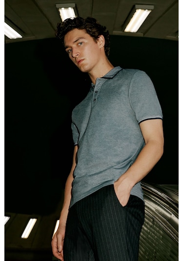 AC&Co / Altınyıldız Classics 4A4820200047LAC3XL Düğmeli Polo Yaka Cepsiz Slim Fit Erkek Tişört Lacivert AC&Co / Altınyıldız Classics 4A4820200047LAC3XL Düğmeli Polo Yaka Cepsiz Slim Fit Erkek Tişört Lacivert