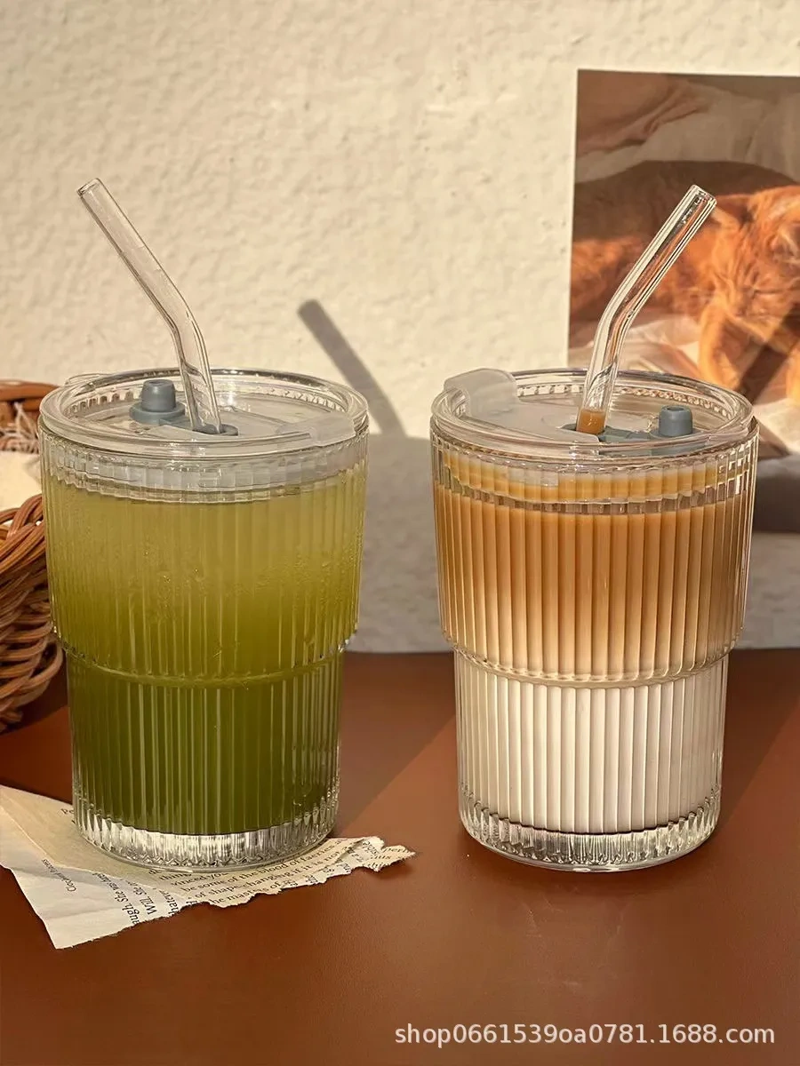 Conflate Kapaklı Ve Pipetli Hava Geçirmez Bardak, 400 Ml 418735150 Beyaz