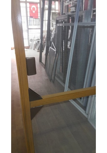 Menteşeli Açılır Kapı Pencere Sineklik