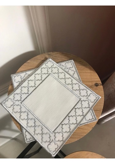 Nivemeshome Fas Nakışlı Gümüş Kare 6 Adet Keten Kokteyl Peçetesi Kahve Yanı Sunumluk Gümüş