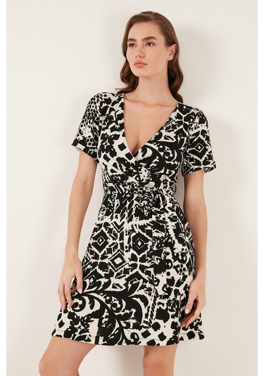 Lela Desenli Kruvaze Yaka Regular Fit Bayan Elbise 5865723 Siyah