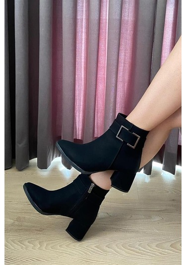 Kadın Siyah Zümrüt 6 Cm Topuklu Sivri Burun Bot Siyah