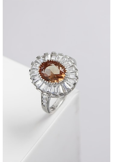 Ortası Zultanit Taşlı Baget Süslemeli 925 Ayar Gümüş Bayan Yüzük -7969