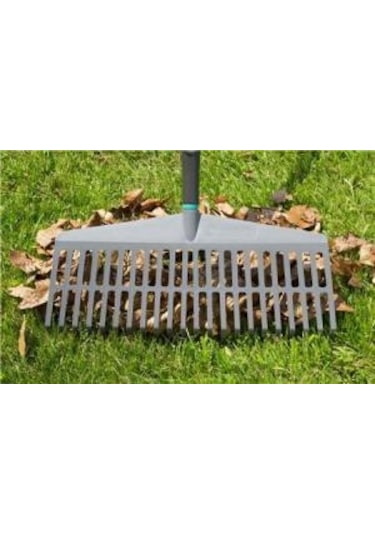 Gardena 17105 Bahçe Çim Tırmığı
