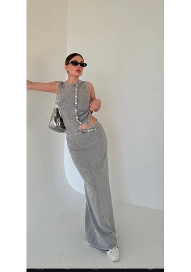 Uzun Etekli Önü Düğmeli Badi İkili Takım- Gri Çok Renkli