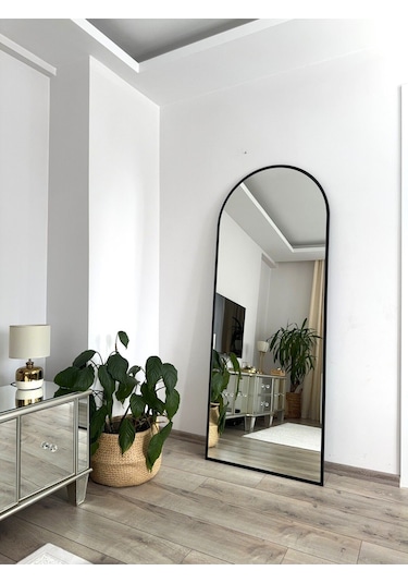 Effe Siyah Metal Çerçeveli 180x70 Ayaklı Boy Aynası