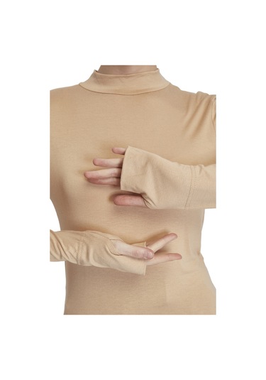 Kadın Organik Parmak Geçmeli Balıkçı Yakalı Body Koyu Bej