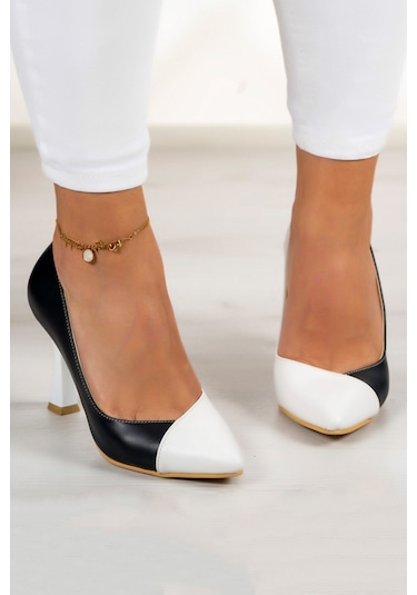 Jatqılı Plus Siyah Beyaz Kadeh Topuklu Ayakkabı Siyah - Beyaz