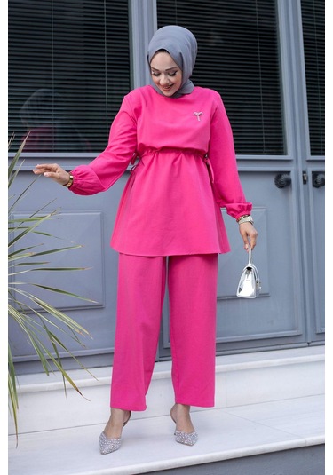Bronş Detaylı Tesettür Fuşya Takım Fuşya