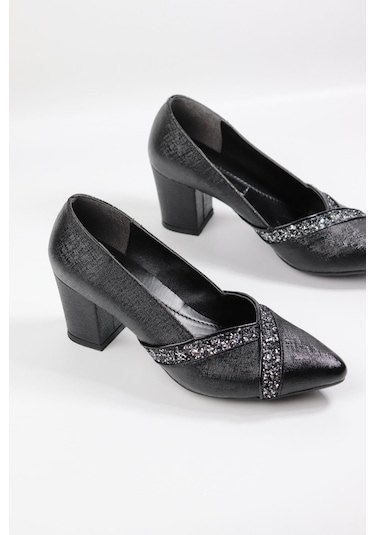De Scarıo 642 Kadın Simli Detaylı Sivri Burun Kalın Topuklu Ayakkabı Siyah