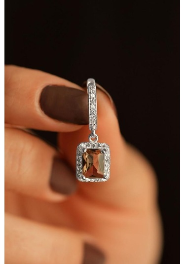 Zultanit Taşlı Rodyum Tektaş Sallantılı Baget Gümüş Küpe