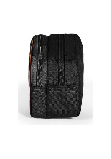 Coral High Siyah Aslan Desenli Erkek Çocuk İki Gözlü Kalemlik Çok Renkli