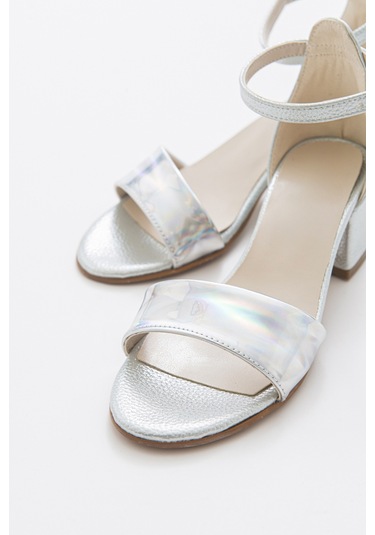 Mnpc Kız Çocuk Gümüş Topuklu Abiye Ayakkabı 24y3a9841184 Gümüş