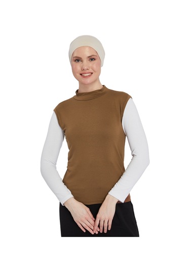 Organik Kolsuz Balıkçı Yaka Likralı Kadın Sıfır Kol Body Açık Çikolata