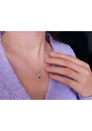 Sirius Pırlanta ve Oval Safir Taşlı Kolye 0805P0019