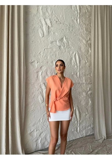 Yandan Bağlama Detaylı Kolsuz Bluz - Somon SOMON