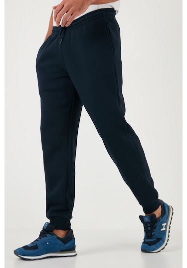 Buratti Pamuklu Regular Fit Normal Bel Cepli Erkek Eşofman Altı 5908060 Koyu Lacivert Buratti Pamuklu Regular Fit Normal Bel Cepli Erkek Eşofman Altı 5908060 Koyu Lacivert