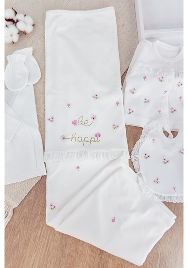 Çiçek İşlemeli Güpürlü Pamuklu 10 Parça Kız Bebek Hastane Çıkışı Bebek Takımı Beyaz