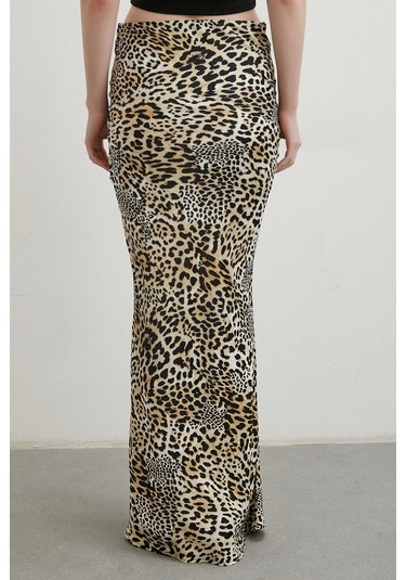 Leopar Desenli Verev Etek Ekru Ekru