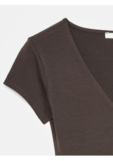 Dilvin 32840 V Yaka Basic T-shirt-koyu Kahve