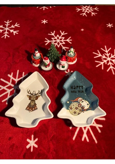Yılbaşı Temalı 2'li Ağaç Tasarımlı Desenli Seramik Sunum Servis Tabağı 17x12 Cm Geyikli Ve Noel Babalı