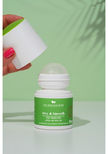 Herbaderm Dry & Smooth Tüy İnceltı̇cı̇ Doğal Roll-On Deodorant 50 ML