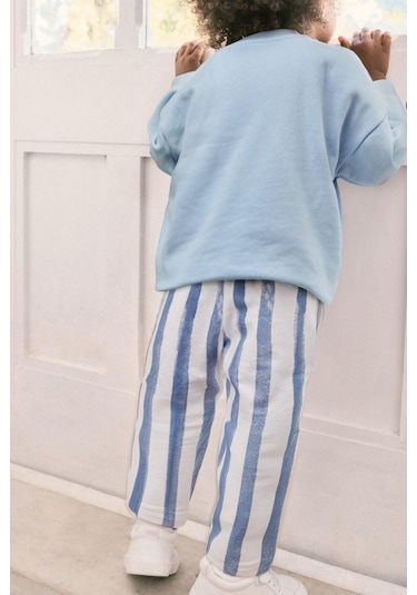 Yeni Sezon Erkek Çocuk 3 İplik Çizgili Alt Emoji Smile Bebe Mavi Sweartshirt Ve Çizgili Alt Üst Takım Mavi Yeni Sezon Erkek Çocuk 3 İplik Çizgili Alt Emoji Smile Bebe Mavi Sweartshirt Ve Çizgili Alt Üst Takım Mavi