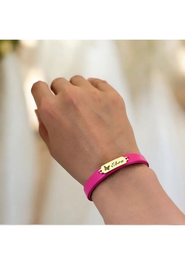 Archin Ebru İsmine Özel 14 Ayar Altın Plakalı Doğal Pembe Derili Kelebek Figürlü Hediye Bileklik-651isim Ebru