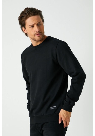 Siyah Relaxed Fit Bisiklet Yaka Sweatshirt Düz Paça Erkek Eşofman Takımı Siyah