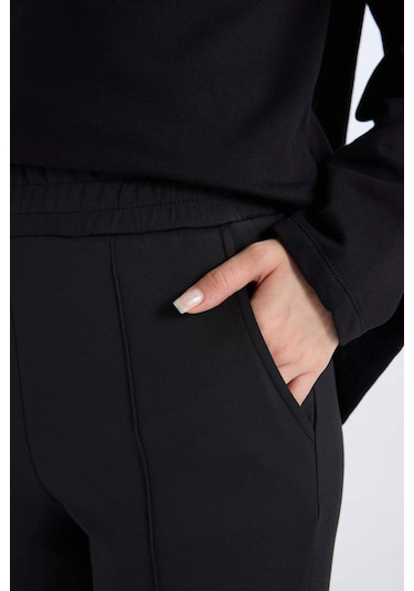 DeFacto Regular Fit Cepli Pensli Skuba Dalgıç Kumaş Esnek Belli Pantolon D9029AX24WNBK34