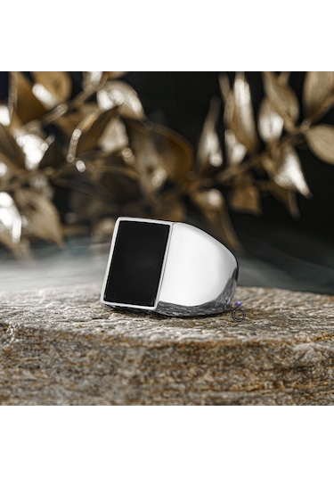 Gümüş Dikdörtgen Siyah Oniks Taşlı Sade Tasarım Erkek Yüzük