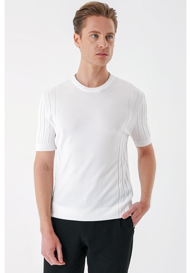 Slim Fit Bisiklet Yaka Kısa Kol Beyaz Triko Tr 869 Beyaz