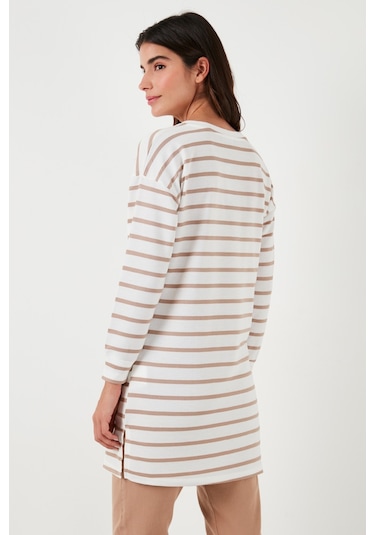 Lela Modest Çizgili Pamuklu Regular Fit Bisiklet Yaka Bayan Tunik 5865784 Bisküvi Lela Modest Çizgili Pamuklu Regular Fit Bisiklet Yaka Bayan Tunik 5865784 Bisküvi