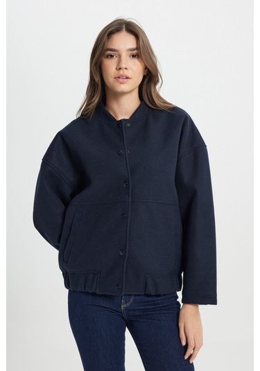 Loose Fit Rahat Kesim Lacivert Şişme Mont Lacivert