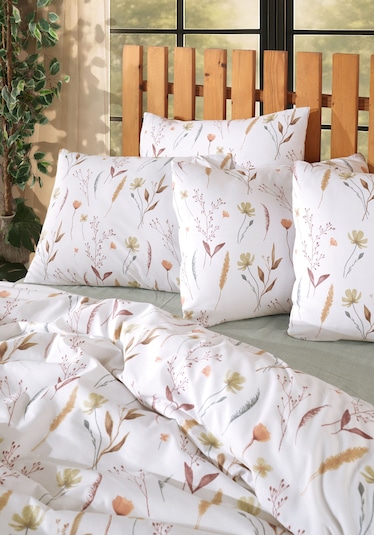 Eflora Tek Kişilik Lastikli Çarşaflı Nevresim Takımı Beyaz