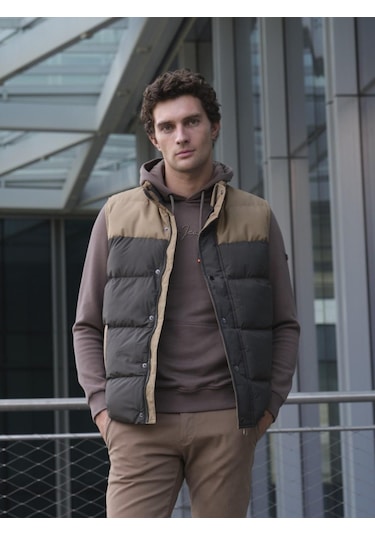 Erkek Slim Fit Haki Rüzgar Ve Su Itici Termo Iç Astarlı Nefes Alabilen Yelek Ncs Jeans 4514-Haki