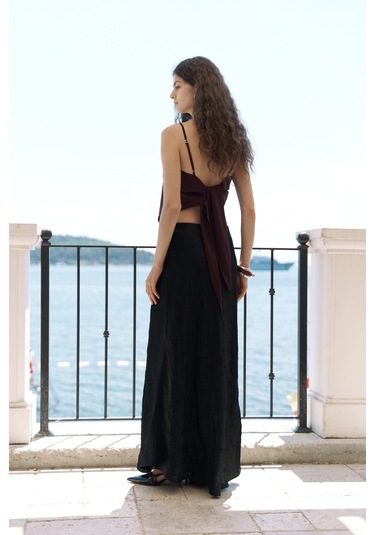 Mai Collection Mai Studios Co. Alytih Üçgen Detay Bordo Crop Bordo