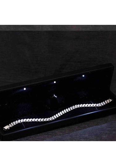 Casera's Gümüş Işıklı Kutulu Taşlı Gurmet Kadın Bileklik Csr2185404 Gümüş