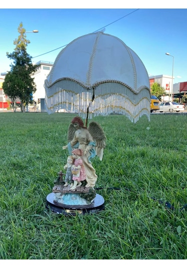 Melek Figürlü Antika Abajur 65 CM Hafif Kusurlu