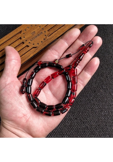 İmzalı 7X11 mm Kırmızı Siyah Süzme Kehribar Tesbih Usta İşçilikli