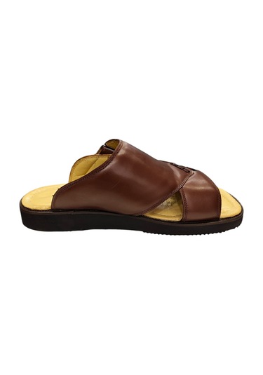 Güvener Büyük Numara Erkek Terlik Kahverengi