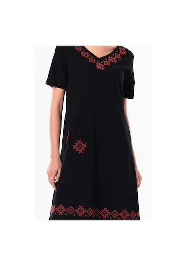 Kolsuz Şile Bezi Kruvaze Yaka Nakışlı Tülin Midi Boy Yazlık Otantik Elbise Siyah Syh-siyah Siyah