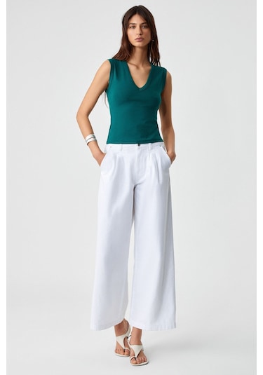 GRIMELANGE Lescosa Kadın Slim V Yaka Kolsuz Koyu Yeşil T-shirt Koyu Yeşil