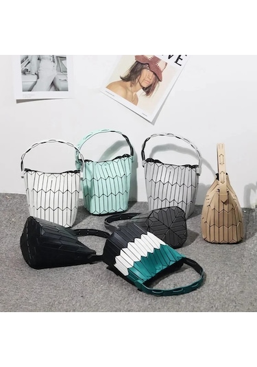 Üst Kolu Bao Çanta Kadınlar İçin 2024 Lüks Tasarımcı Kova El Kol 40g Geo Black