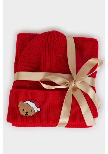 DeFacto Kız Çocuk Yılbaşı Temalı 2'li Takım Triko Atkı Bere C7990A824WNRD1 DeFacto Kız Çocuk Yılbaşı Temalı 2'li Takım Triko Atkı Bere C7990A824WNRD1