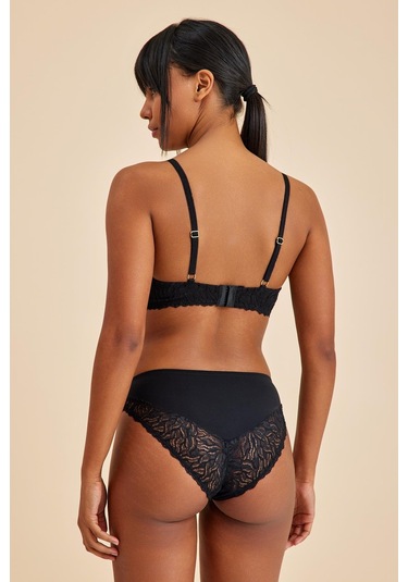 Luna Siyah Dantelli Slip Külot Siyah