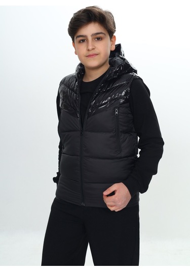 Toontoy Erkek Çocuk Parlak Görünümlü Şişme Yelek Siyah