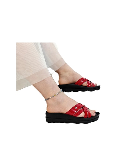 Pierre Cardin 7485 Kırmızı Rugan Bayan Terlik Kırmızı