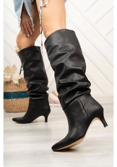 Siyah Körüklü İnce Topuklu Günlük Bayan Çizme Siyah