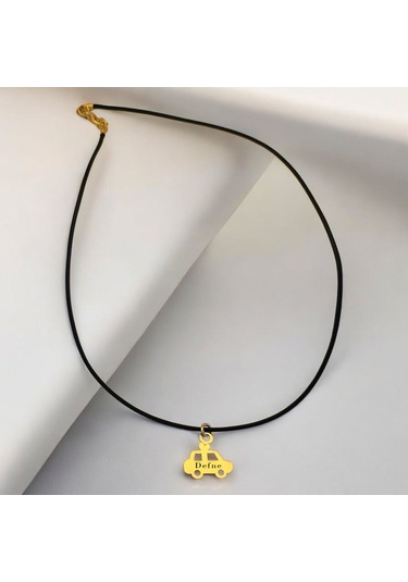 Defne İsmine Özel Araba Figürlü 14 Ayar Altın Plakalı Siyah Bağlıklı Hediyelik Kolye-630isim Defne